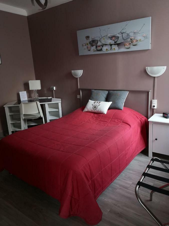 Les Glycines Bed & Breakfast Le Vigan  Exterior photo